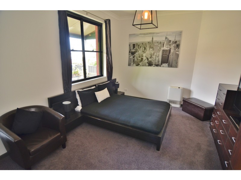 25 Ferro Street, Lithgow NSW 2790