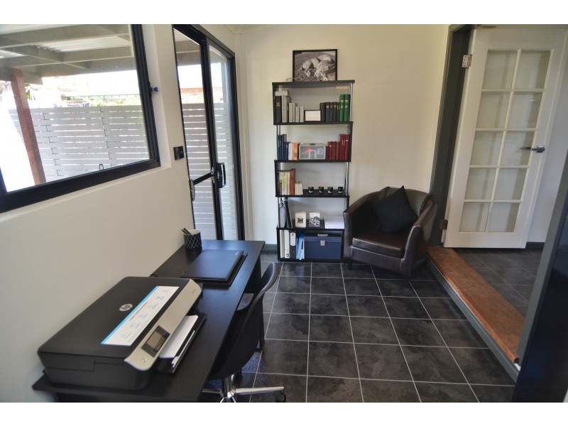 25 Ferro Street, Lithgow NSW 2790