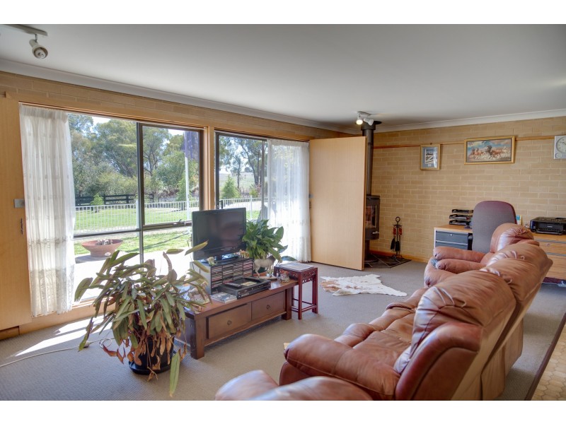 313 Cullen Bullen Road, Portland NSW 2847