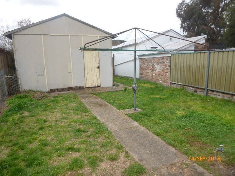 39 Calero Street, Lithgow NSW 2790