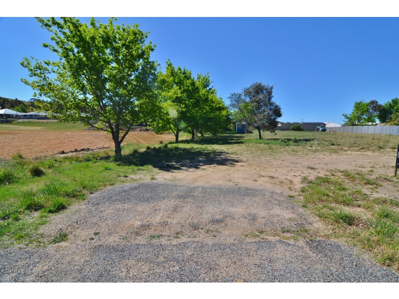 Lot 1/72 Magpie Hollow Road, South Bowenfels NSW 2790