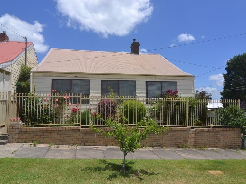 18 Cook Street, Lithgow NSW 2790