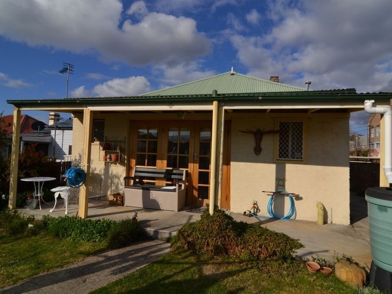 6 John Street, Lithgow NSW 2790