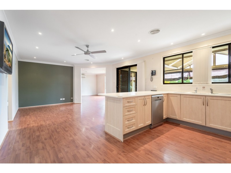9 Acer Place, South Bowenfels NSW 2790