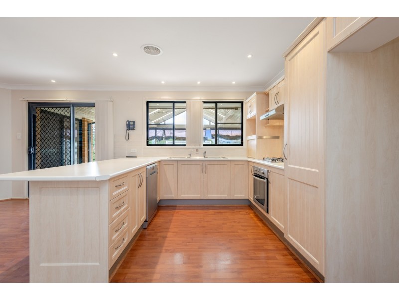 9 Acer Place, South Bowenfels NSW 2790