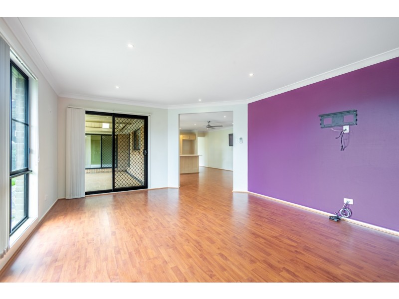 9 Acer Place, South Bowenfels NSW 2790