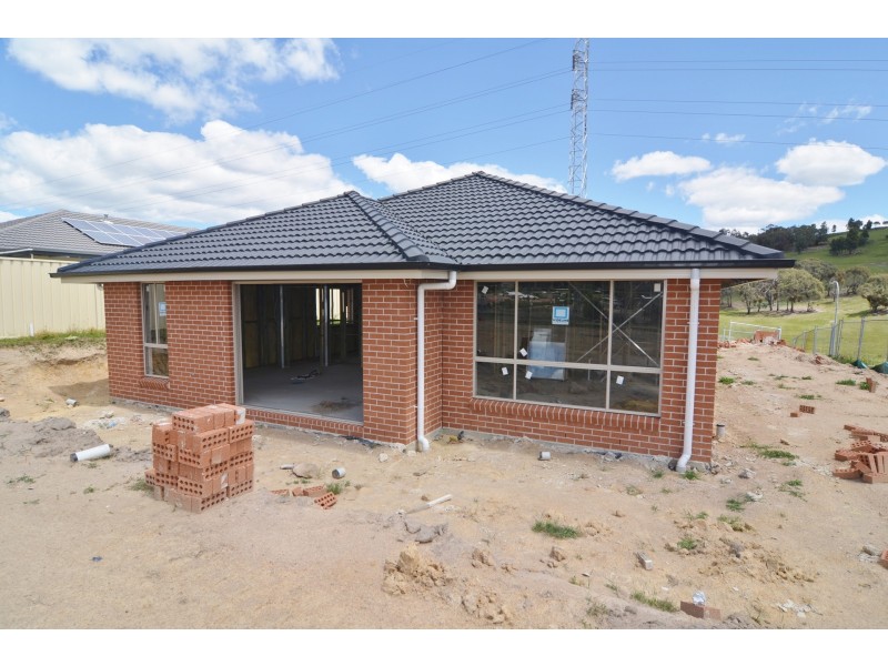 38 Kirkley Street, Lithgow NSW 2790
