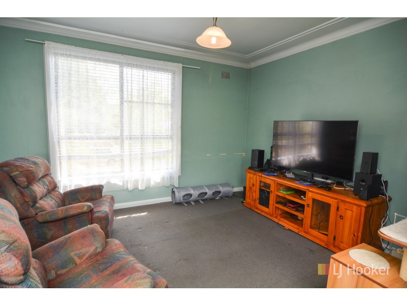 33 Stewart Street, Lithgow NSW 2790