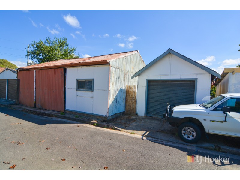 33 Stewart Street, Lithgow NSW 2790