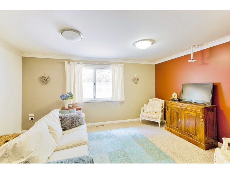 7 Bursaria Place, Lithgow NSW 2790