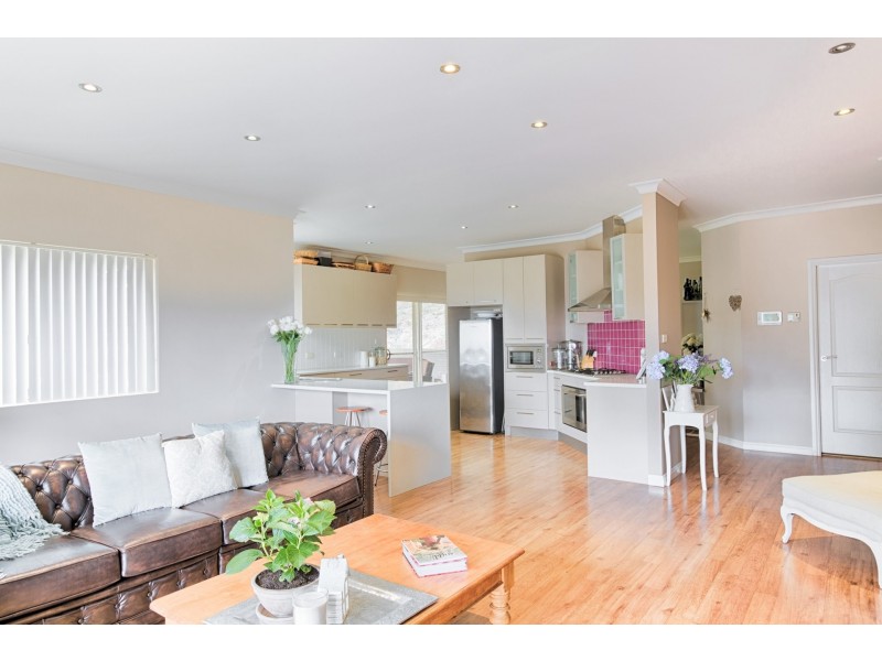 7 Bursaria Place, Lithgow NSW 2790