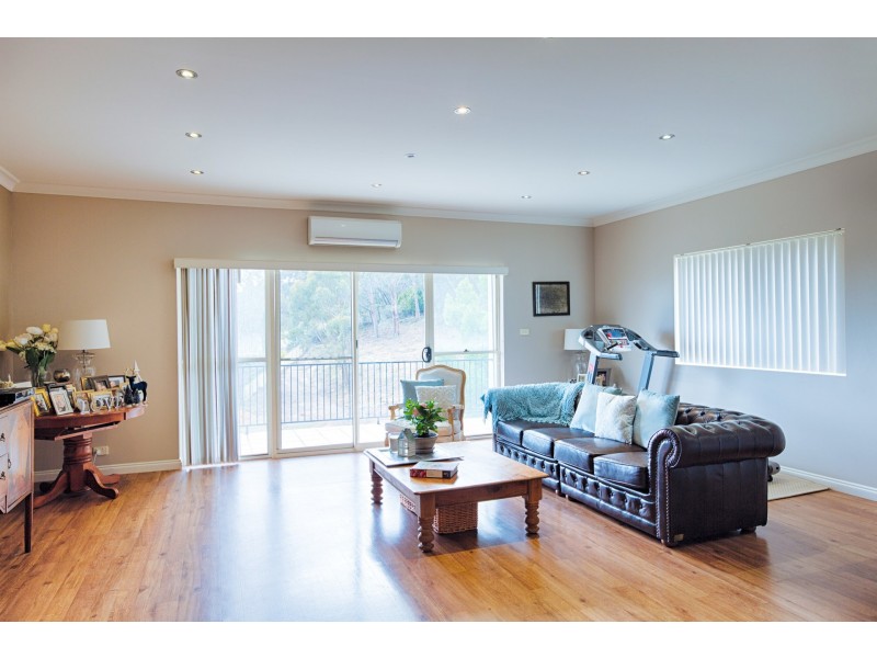 7 Bursaria Place, Lithgow NSW 2790