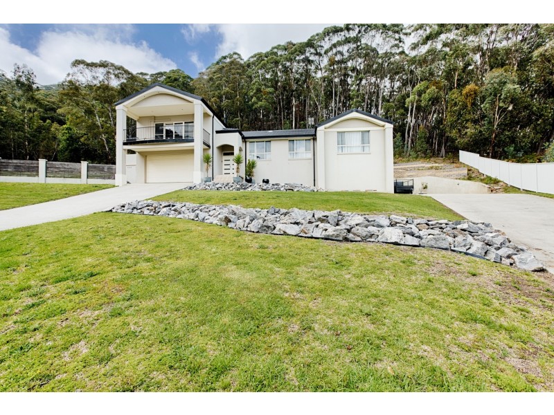 7 Bursaria Place, Lithgow NSW 2790