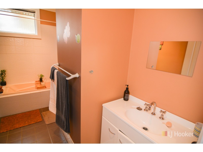 88 Bells Road, Lithgow NSW 2790