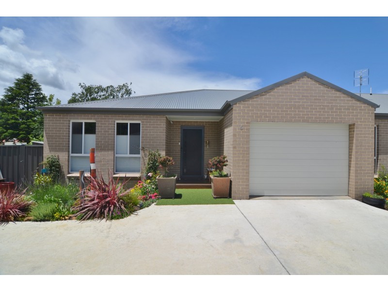 Unit 5/9 Hoskins Avenue, Lithgow NSW 2790