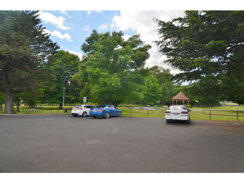 137 Hassans Walls Road, Lithgow NSW 2790