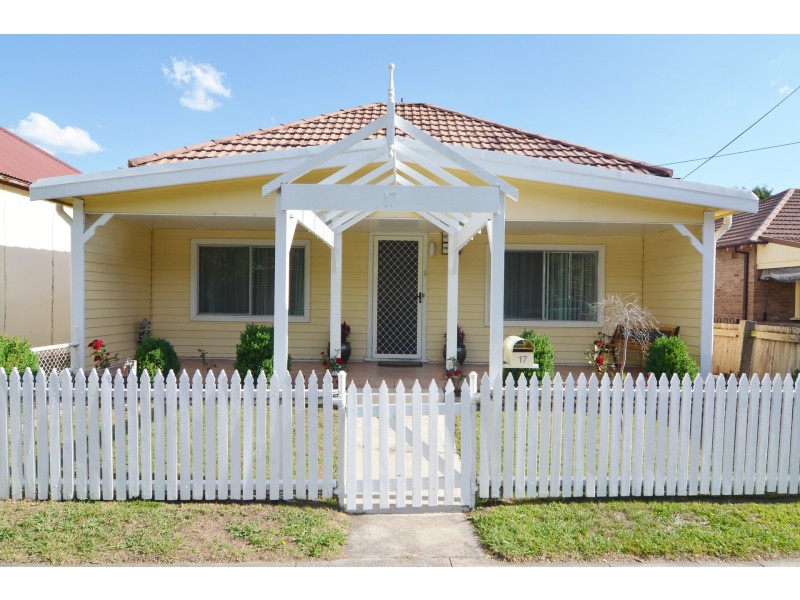 17 Willes Street, Lithgow NSW 2790