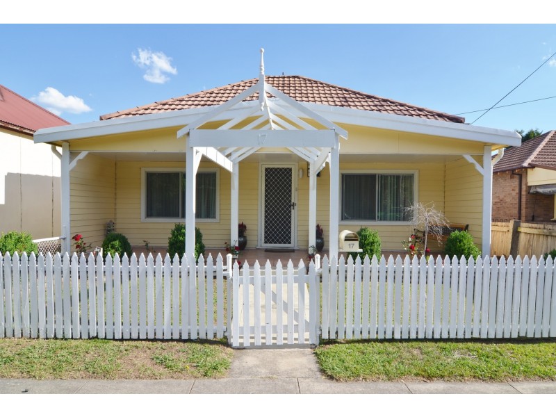 17 Willes Street, Lithgow NSW 2790
