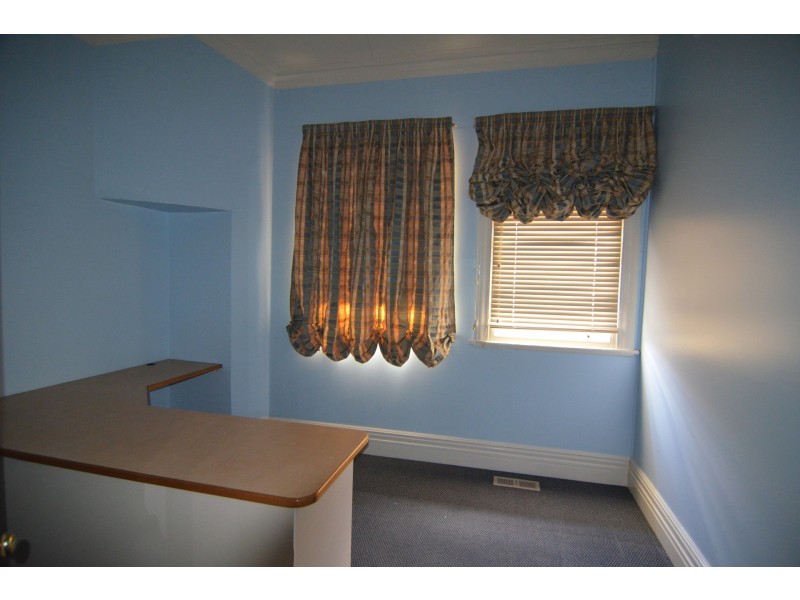 2/31 Railway Parade, Lithgow NSW 2790