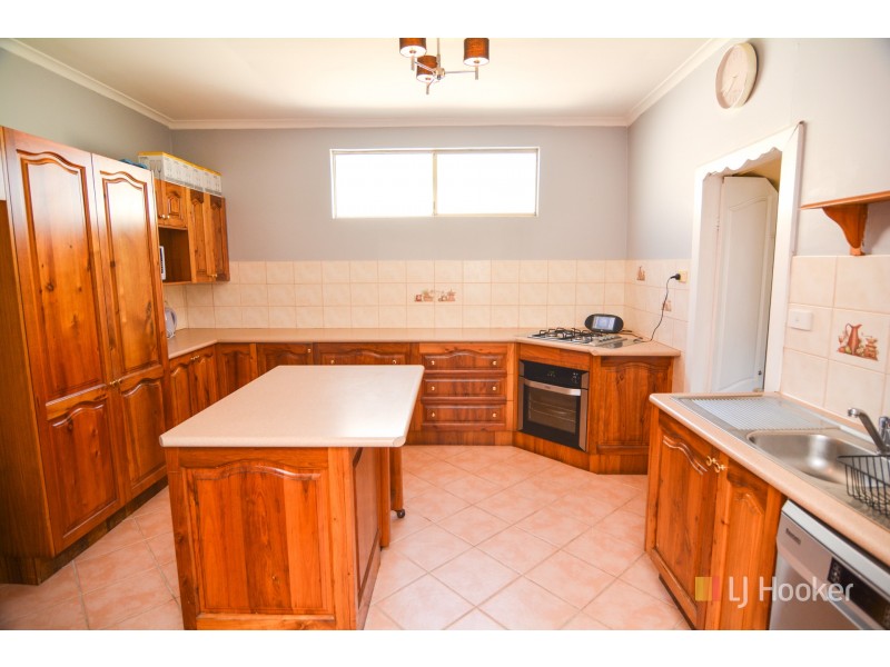 110 Bells Road, Lithgow NSW 2790