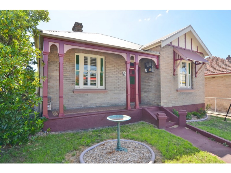 30 Lithgow Street, Lithgow NSW 2790
