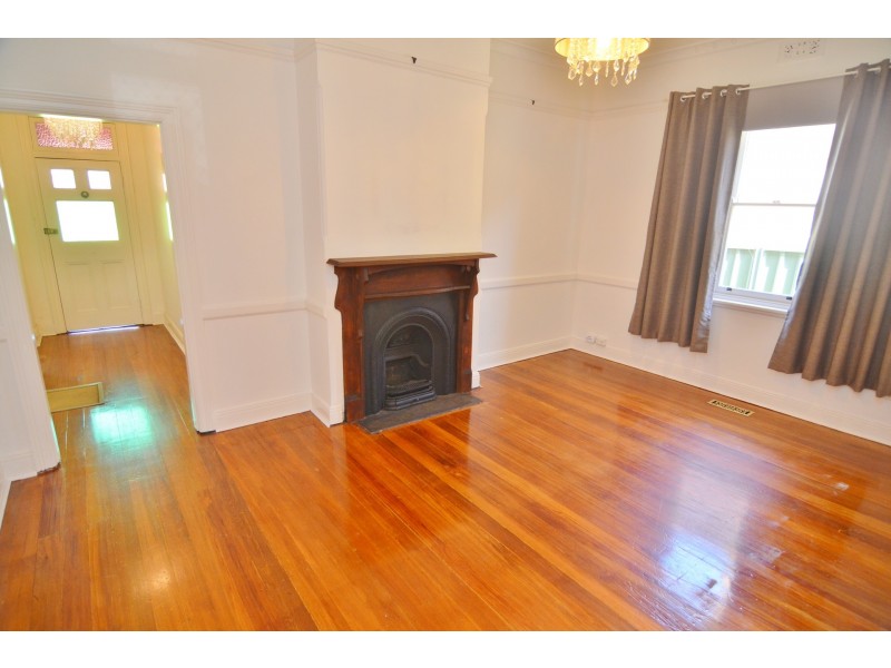 30 Lithgow Street, Lithgow NSW 2790