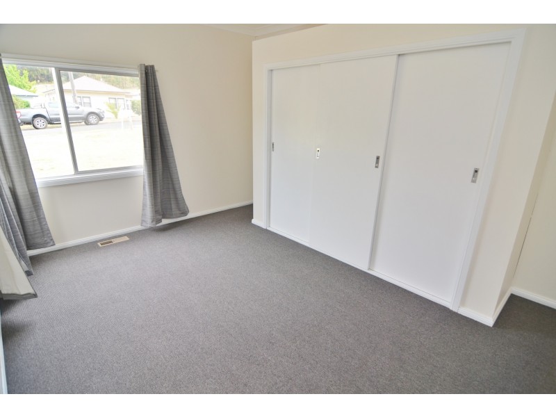 18 Beaufort Street, Lithgow NSW 2790