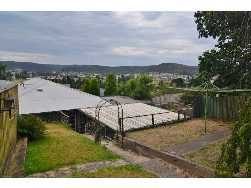 11 Hepburn Street, Lithgow NSW 2790