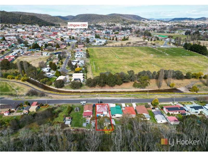 108 Sandford Avenue, Lithgow NSW 2790