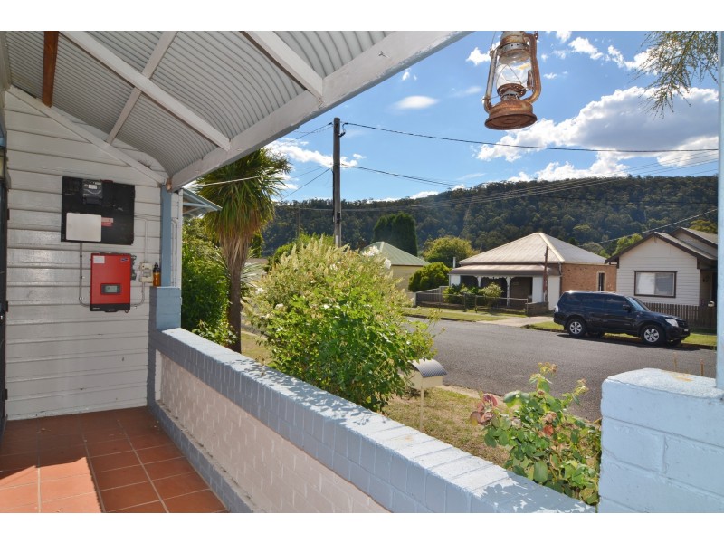 9 Laidley Street, Lithgow NSW 2790