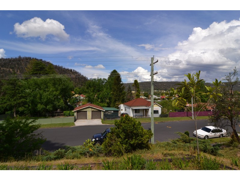 94 Macauley Street, Lithgow NSW 2790