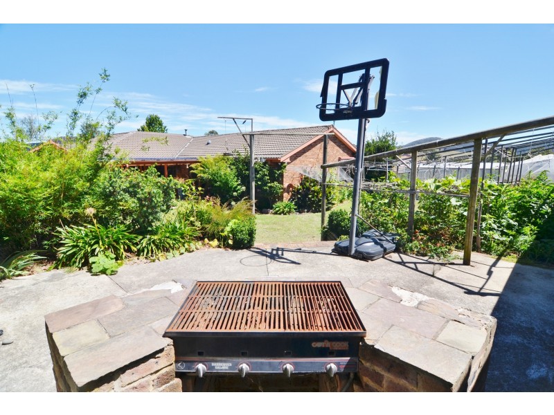 9 Robinia Drive, Lithgow NSW 2790