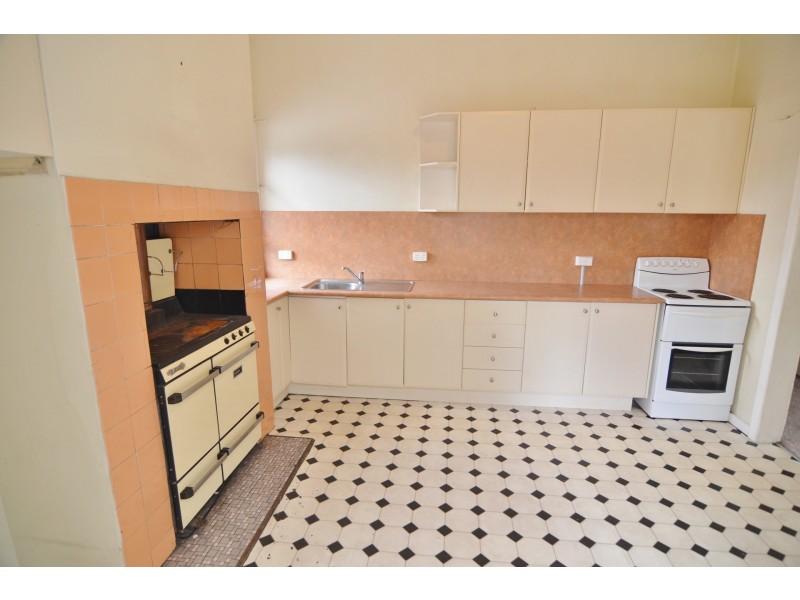 14 Bridge Street, Lithgow NSW 2790