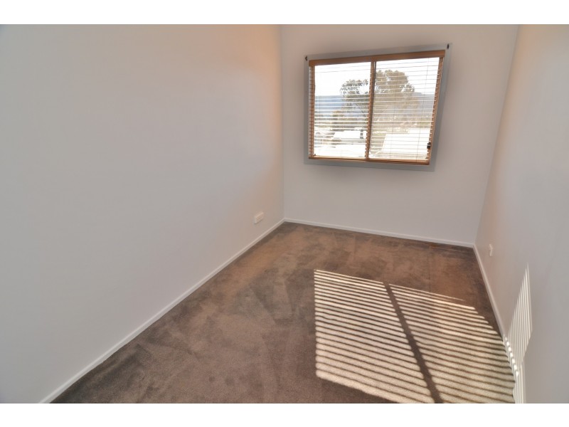 22 Fourth Street, Lithgow NSW 2790