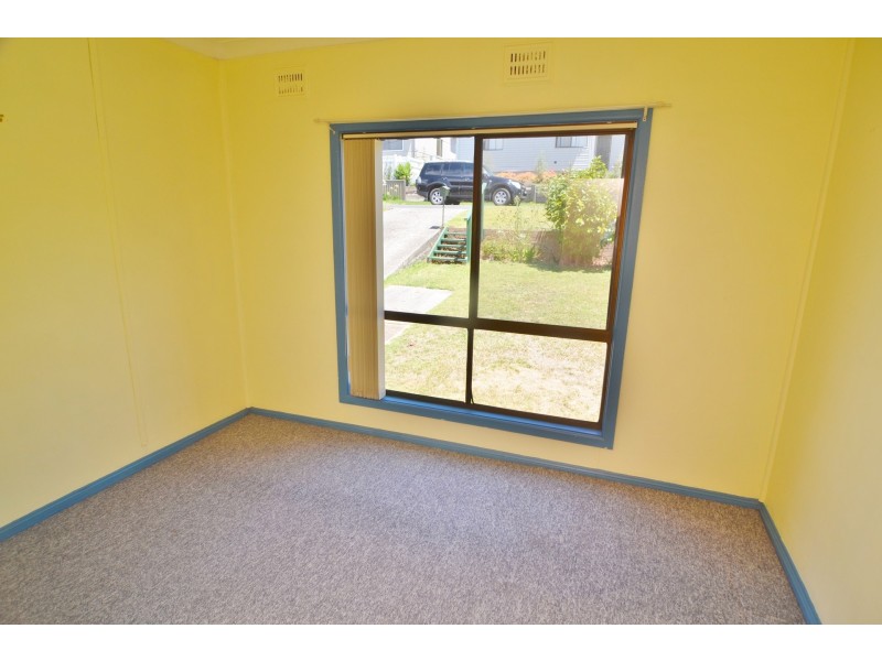16 Fourth Street, Lithgow NSW 2790
