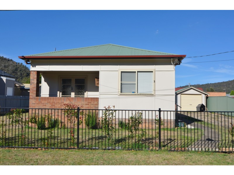 2 Banksia Street, Lithgow NSW 2790