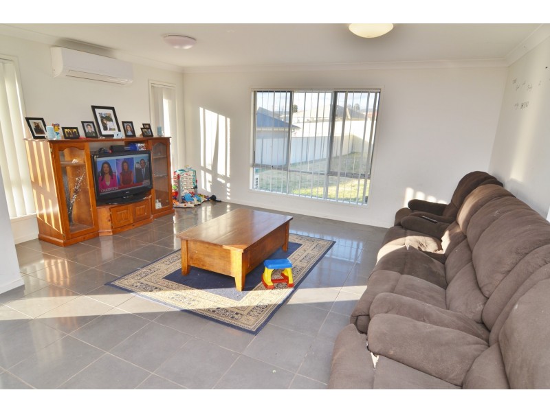 64 Cary Avenue, Wallerawang NSW 2845