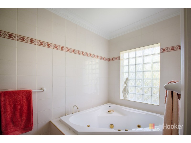 13 Ordnance Avenue, Lithgow NSW 2790