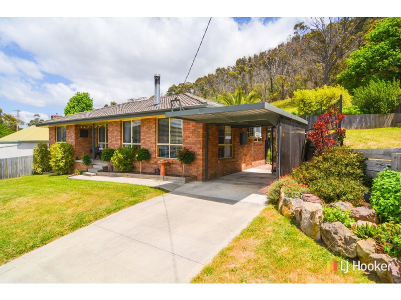 9 Hepburn Street, Lithgow NSW 2790
