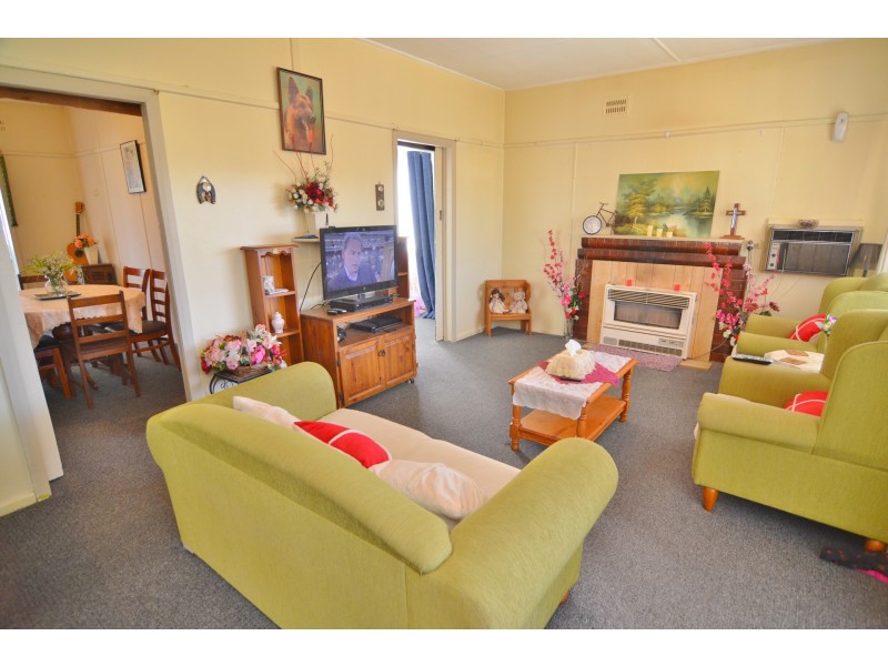 52 Outer Crescent, Lithgow NSW 2790