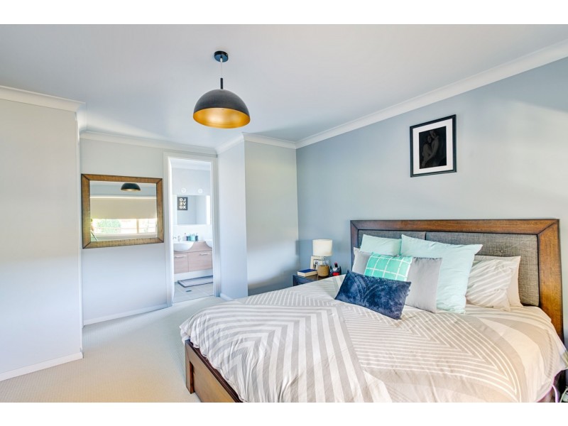7 Sandalwood Drive, Lithgow NSW 2790