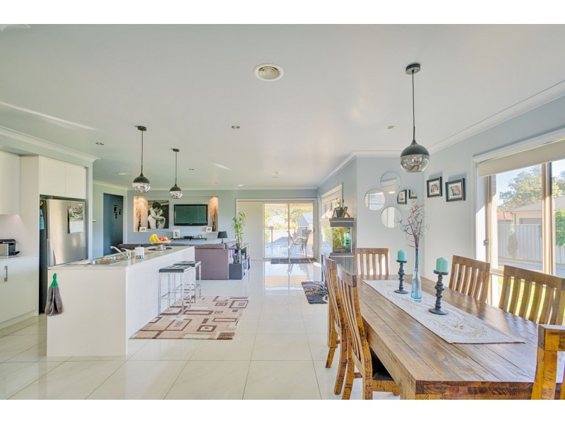 7 Sandalwood Drive, Lithgow NSW 2790