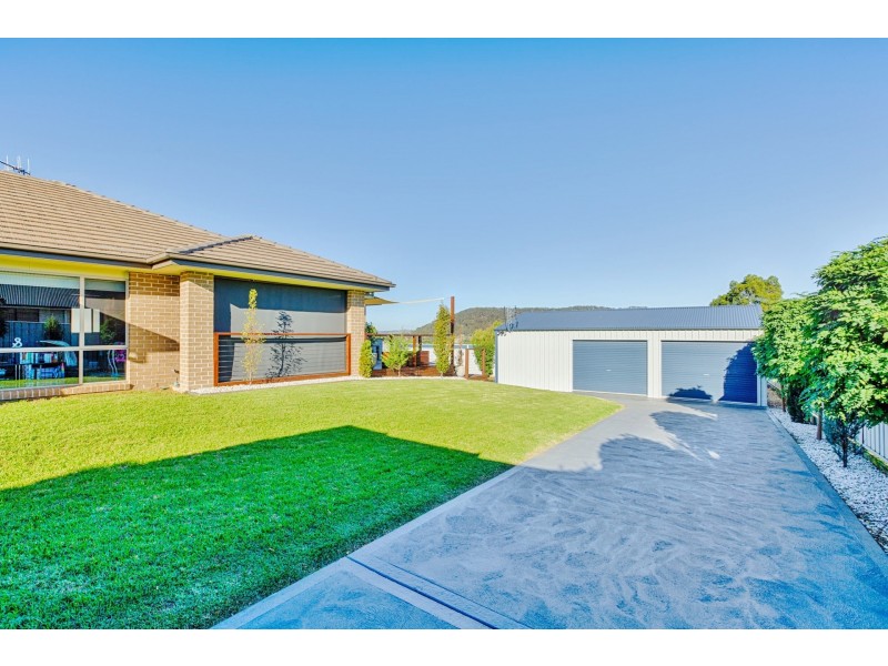 7 Sandalwood Drive, Lithgow NSW 2790