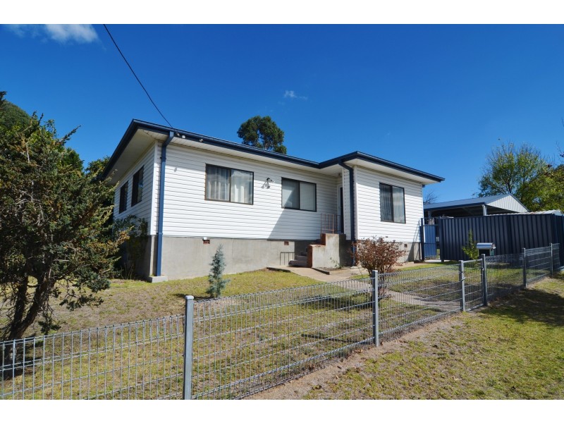 19 Hume Avenue, Wallerawang NSW 2845