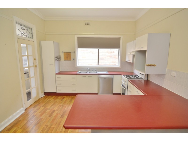 52 Laurence Street, Lithgow NSW 2790