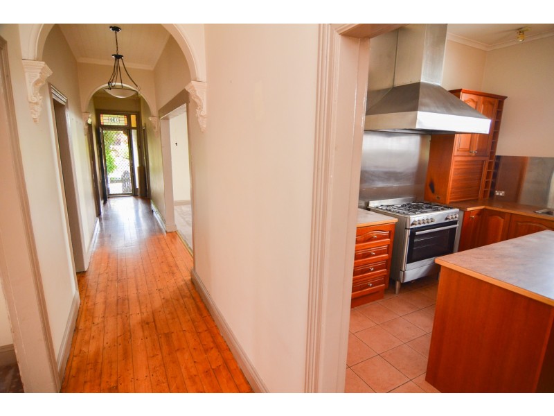 130 Mort Street, Lithgow NSW 2790