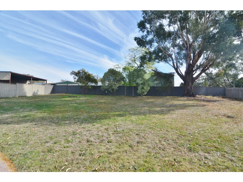 7 Burton Street, Portland NSW 2847