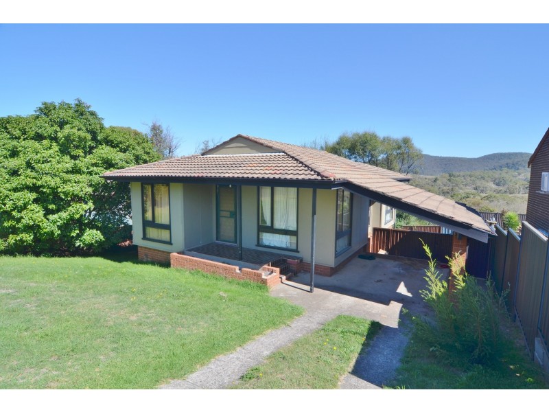 120 Landa Street, Lithgow NSW 2790