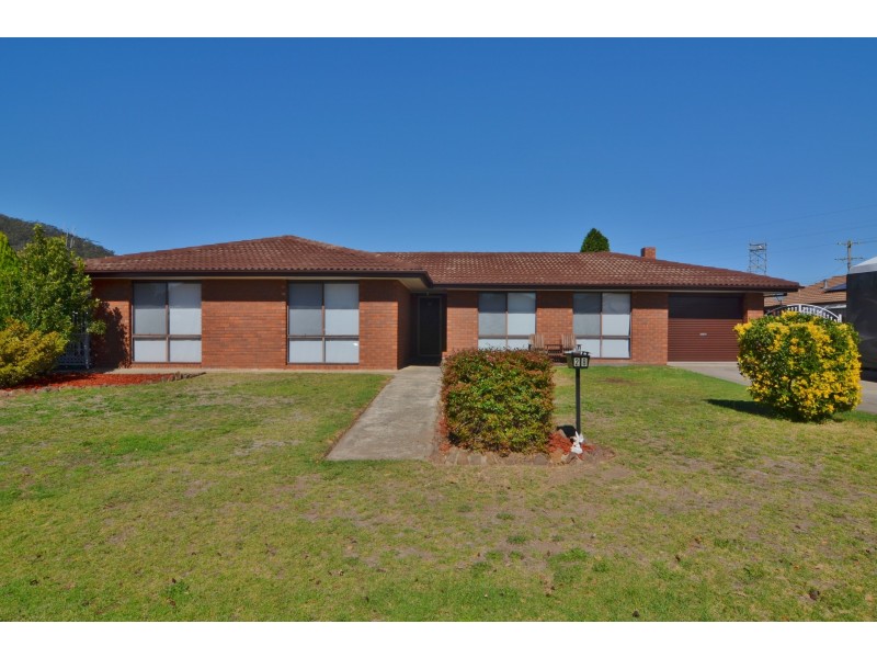 28 Chivers Close, Lithgow NSW 2790