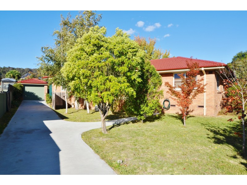 43 Maple Crescent, Lithgow NSW 2790